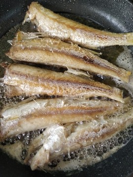 煎魚(yú)
