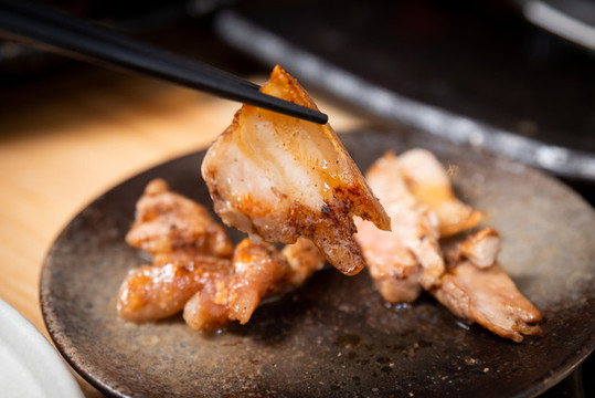 烤山豬肉