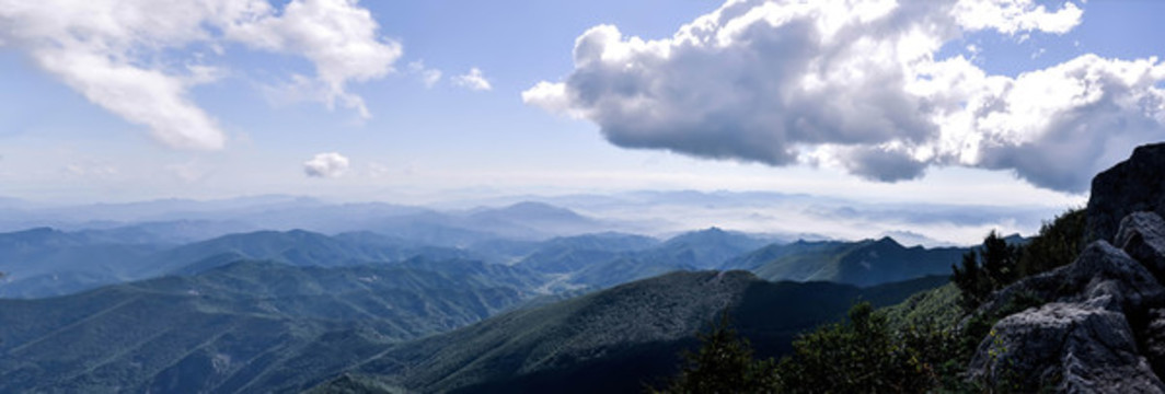 霧靈山