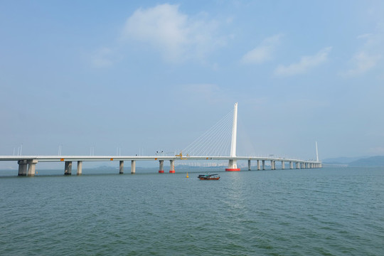 深圳灣大橋