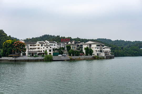 清江風光