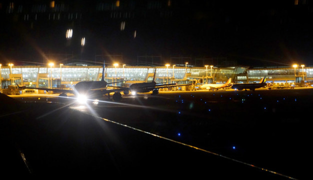韓國(guó)仁川國(guó)際機(jī)場(chǎng)夜景