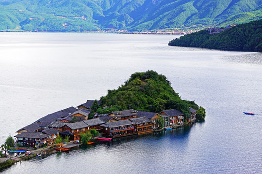 瀘沽湖