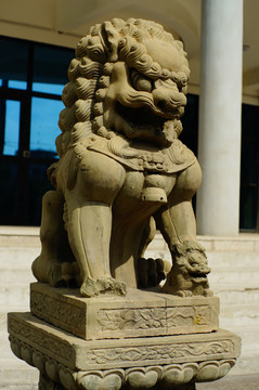 中國傳統(tǒng)文化雕塑建筑設(shè)計(jì)石獅子
