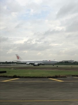飛機(jī)