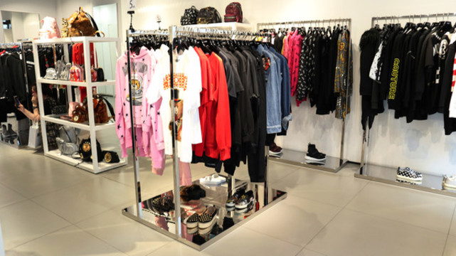 女裝專賣店