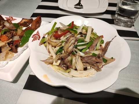 椒麻雞新疆美食