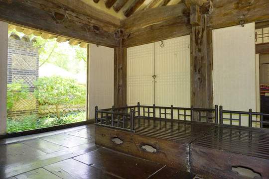 傳統(tǒng)韓屋起居室室內(nèi)內(nèi)景
