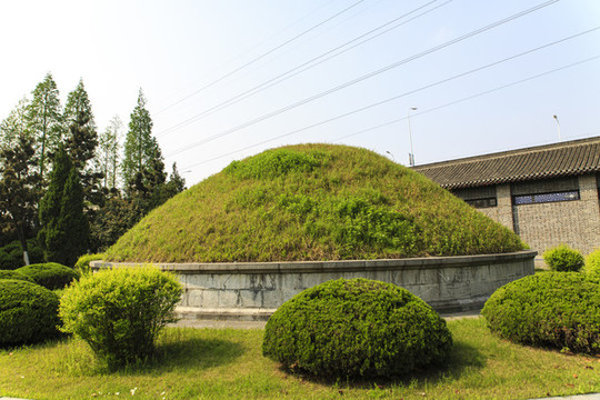 李鴻章墓冢