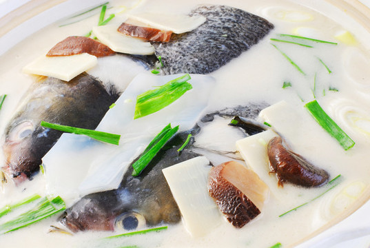 神仙魚頭湯