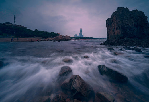浪花滾滾