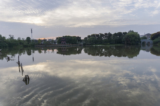 西湖公園園