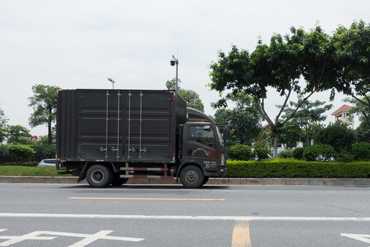 道路汽車