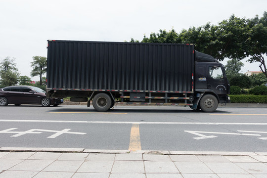 道路汽車