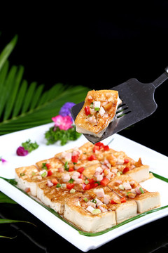香煎碎肉豆腐