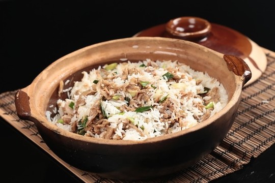 云南菜干焗飯