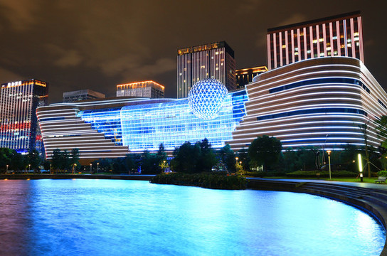 杭州低碳科技館夜景