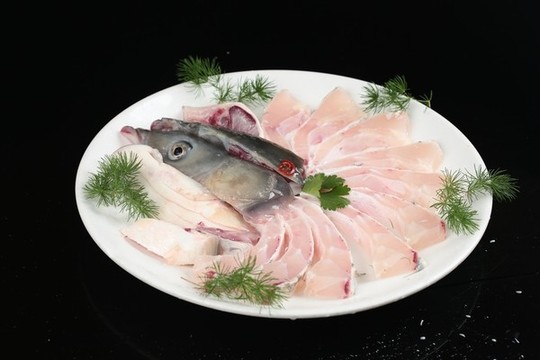中山脆肉鯇頭腩