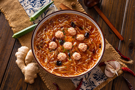肉丸米線(xiàn)