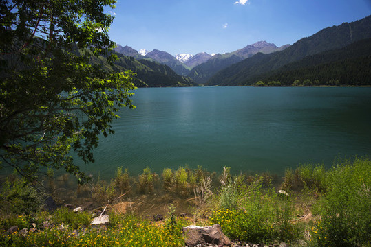 天山天池