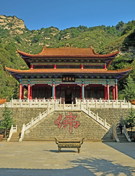 平山縣黑山大峽谷