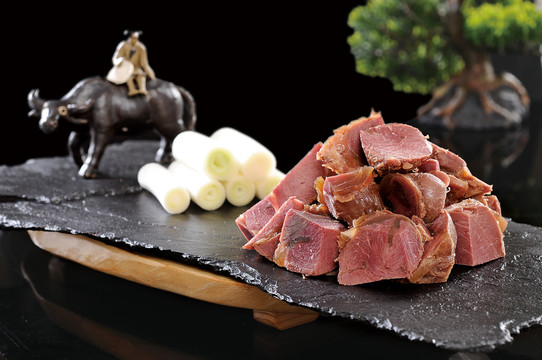 大塊牛腱