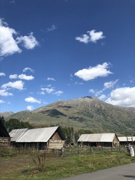 新疆禾木小鎮(zhèn)