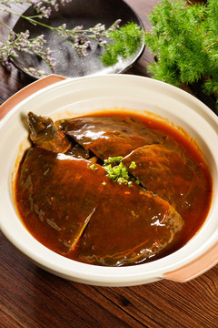 紅燜甲魚