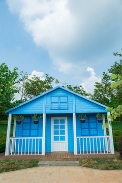 藍色小木屋
