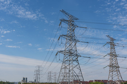 高壓電塔