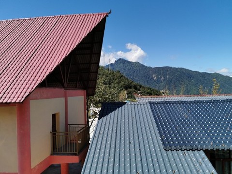 景頗族建筑