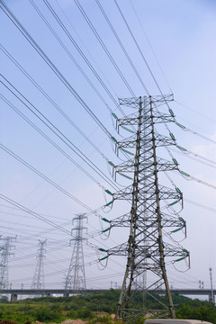 電力塔