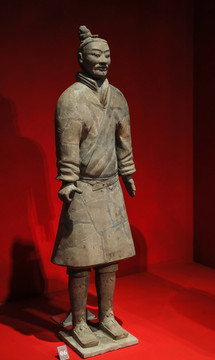 秦戰(zhàn)袍武士俑秦兵馬俑