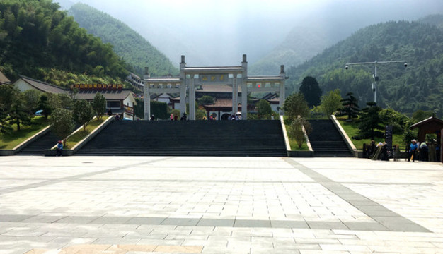 武功山廣場(chǎng)