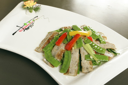 蘭豆炒魚滑