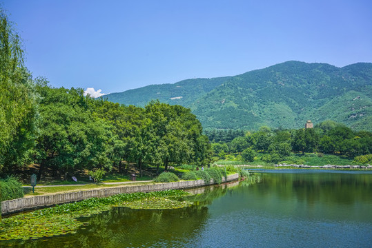 綠水青山高清大圖