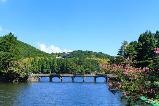 廬山風(fēng)光