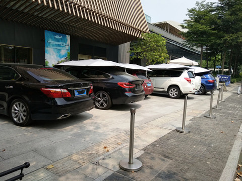 跑車