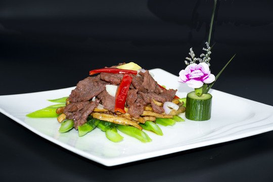 茶樹菇炒牛肉