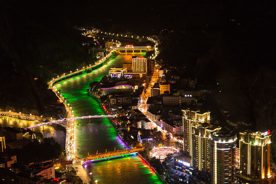 汶川縣城夜景