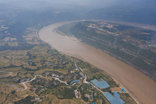 航拍黃河乾坤灣太極灣