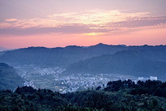 鳳凰古城日出