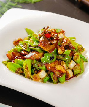 辣椒炒肉