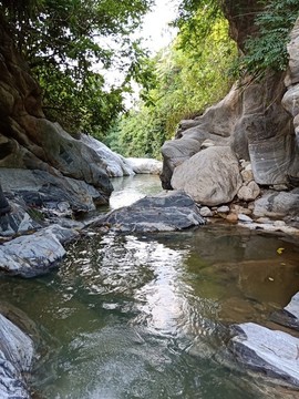 小溪