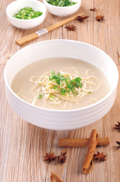羊湯莜面