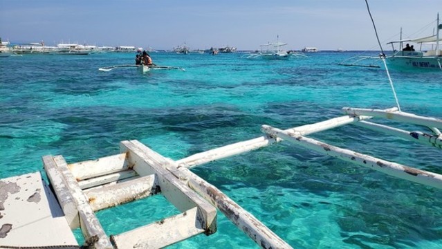 綠色海水