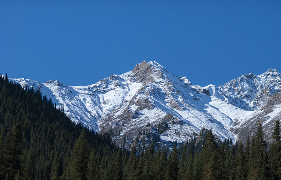 雪山