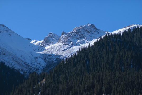 天山