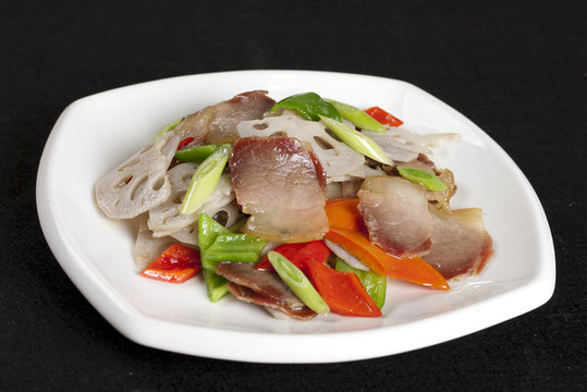 脆藕炒風(fēng)肉