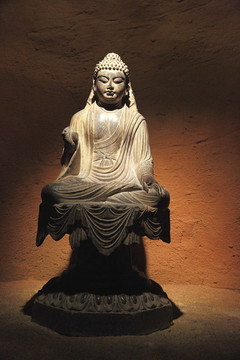 釋迦摩尼坐像